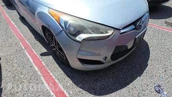 2014 Hyundai Veloster w/Black Interior – miniatura 22