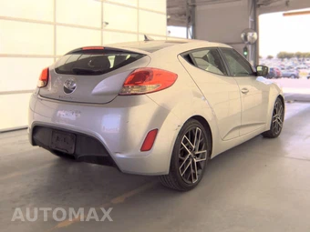2014 Hyundai Veloster w/Black Interior – miniatura 4