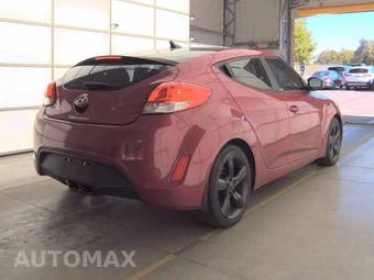 2014 Hyundai Veloster w/Black Interior – miniatura 4