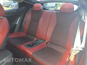2014 Hyundai Veloster w/Red Interior – miniatura 10