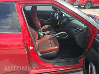 2014 Hyundai Veloster w/Red Interior – miniatura 15