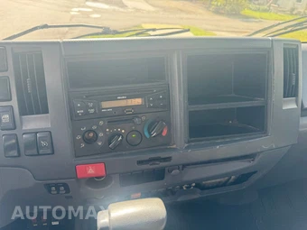 2014 Isuzu NPR HD Base Low Cab Crew – miniatura 31