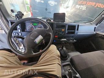 2014 Isuzu NPR HD Base Low Tilt – miniatura 11