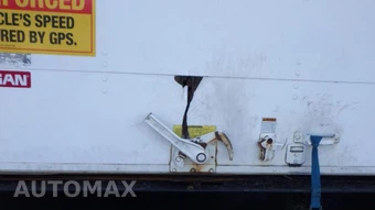 2014 Isuzu NPR HD Base Low Tilt – miniatura 21