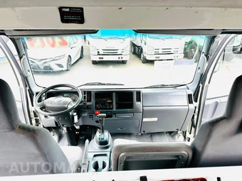 2014 Isuzu NPR – miniatura 26