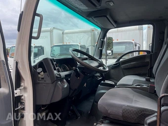 2014 Isuzu NPR – miniatura 9