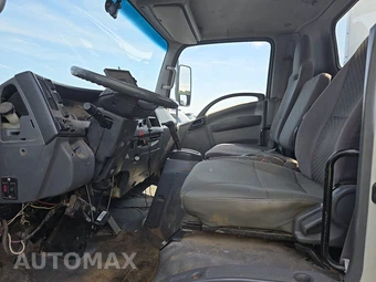 2014 Isuzu NQR Base Low Tilt – miniatura 7