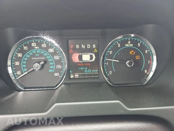 2014 Jaguar XF I4 T – miniatura 12