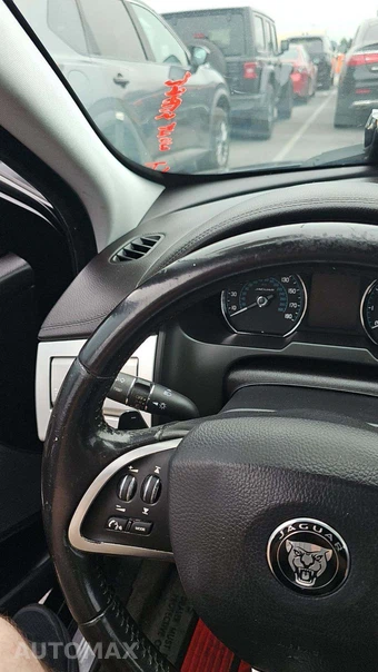 2014 Jaguar XF I4 T – miniatura 27