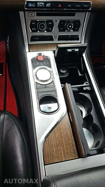 2014 Jaguar XF I4 T – miniatura 33