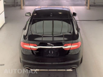 2014 Jaguar XF I4 T – miniatura 5