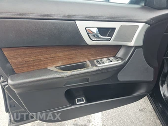 2014 Jaguar XF I4 T – miniatura 9