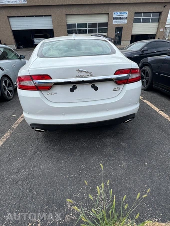 2014 Jaguar XF V6 SC – miniatura 13