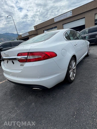 2014 Jaguar XF V6 SC – miniatura 14