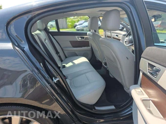 2014 Jaguar XF V6 SC - miniatura 16