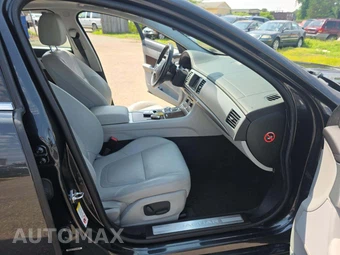 2014 Jaguar XF V6 SC - miniatura 18