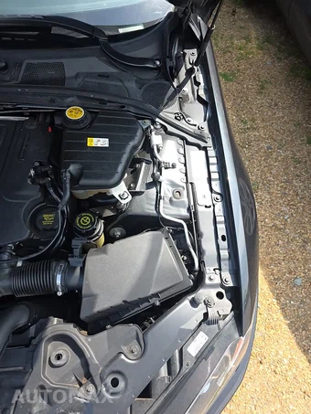 2014 Jaguar XF V6 SC - miniatura 23