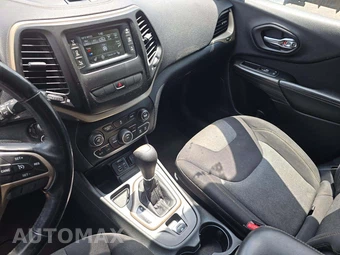 2014 Jeep Cherokee Latitude - miniatura 10