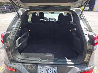 2014 Jeep Cherokee Latitude - miniatura 14