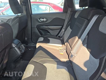 2014 Jeep Cherokee Latitude - miniatura 13