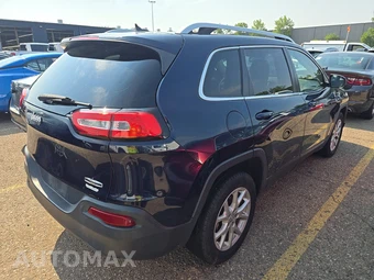 2014 Jeep Cherokee Latitude - miniatura 4