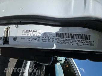 2014 Jeep Cherokee Latitude - miniatura 14
