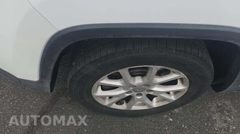 2014 Jeep Cherokee Latitude - miniatura 26