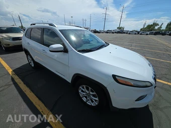 2014 Jeep Cherokee Latitude - miniatura 3