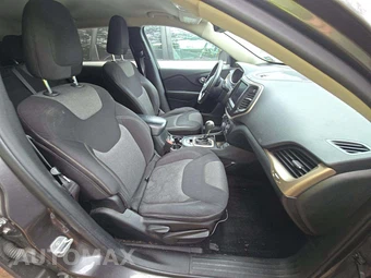 2014 Jeep Cherokee Latitude – miniatura 18