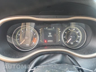 2014 Jeep Cherokee Latitude – miniatura 12