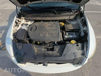 2014 Jeep Cherokee Latitude – miniatura 15
