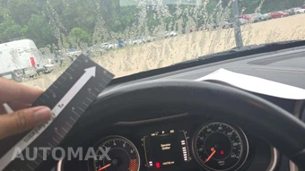 2014 Jeep Cherokee Latitude – miniatura 43