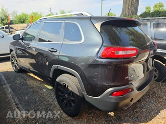2014 Jeep Cherokee Latitude - miniatura 2