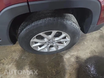 2014 Jeep Cherokee Latitude - miniatura 11