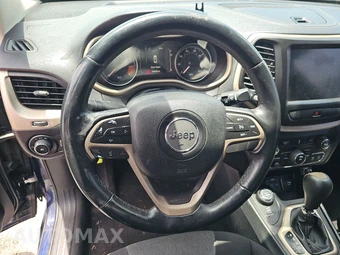 2014 Jeep Cherokee Latitude - miniatura 10