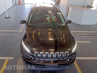 2014 Jeep Cherokee Latitude - miniatura 2