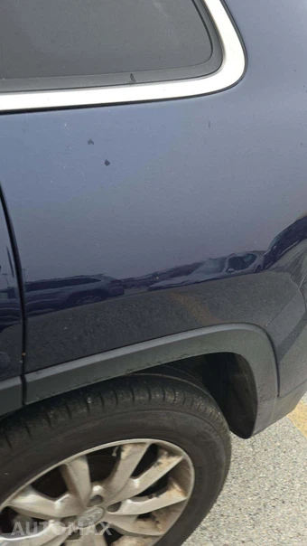 2014 Jeep Cherokee Limited – miniatura 23