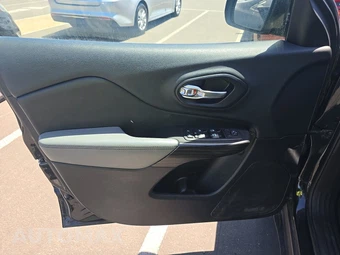 2014 Jeep Cherokee Limited – miniatura 9