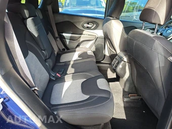 2014 Jeep Cherokee Sport - miniatura 39