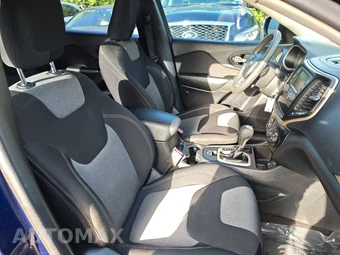 2014 Jeep Cherokee Sport - miniatura 45