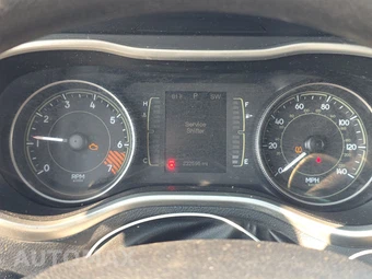 2014 Jeep Cherokee Sport - miniatura 12