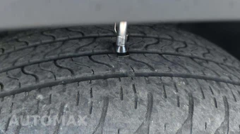 2014 Jeep Cherokee Sport – miniatura 23
