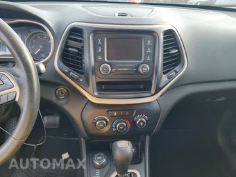 2014 Jeep Cherokee Sport – miniatura 11