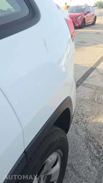 2014 Jeep Cherokee Sport – miniatura 20