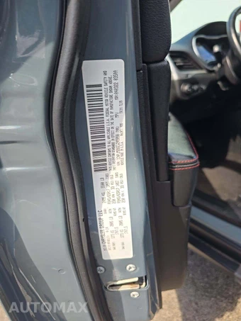 2014 Jeep Cherokee Trailhawk - miniatura 5