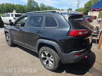 2014 Jeep Cherokee Trailhawk - miniatura 2