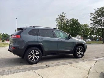 2014 Jeep Cherokee Trailhawk - miniatura 6