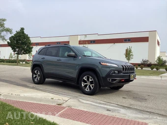2014 Jeep Cherokee Trailhawk - miniatura 8