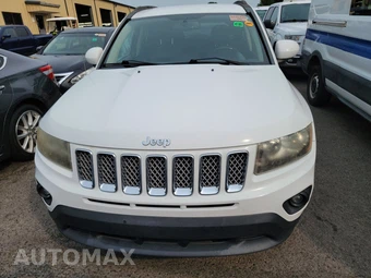 2014 Jeep Compass Latitude - miniatura 2