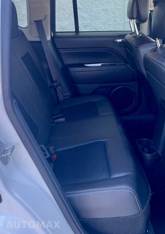 2014 Jeep Compass Latitude - miniatura 14